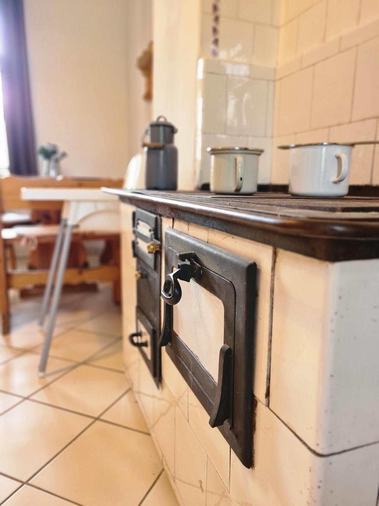 Uzkokolejky - Apartmany Strizovice Ngoại thất bức ảnh
