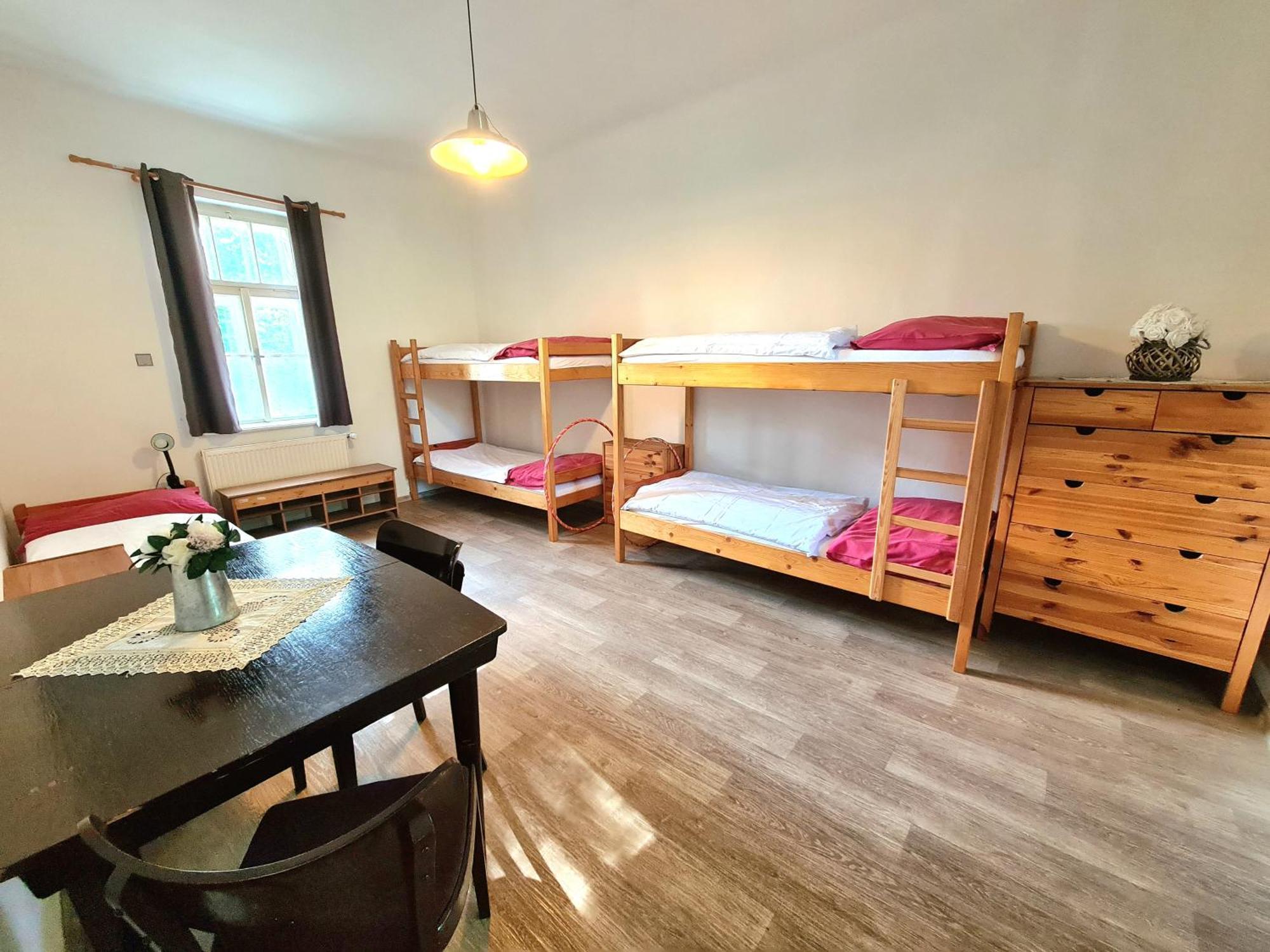 Uzkokolejky - Apartmany Strizovice Ngoại thất bức ảnh